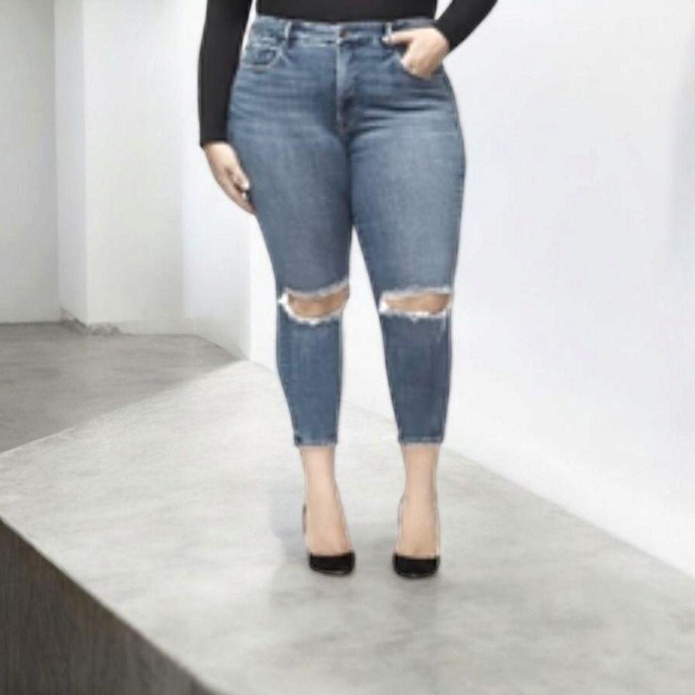 GOOD AMERICAN Womens Plus Size 20 High Rise Super Soft distressed Jeans